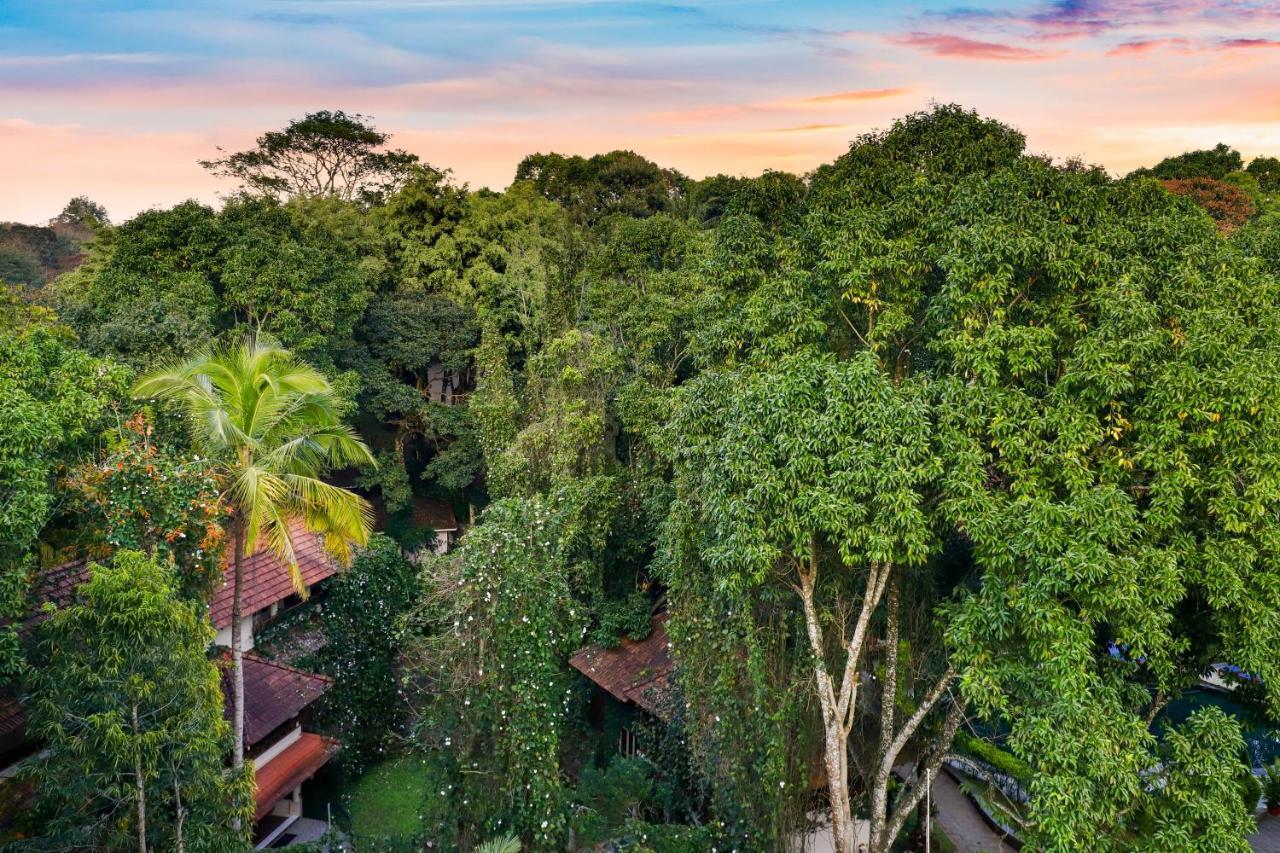 Keys Prima By Lemon Tree Hotels, Thekkady Esterno foto