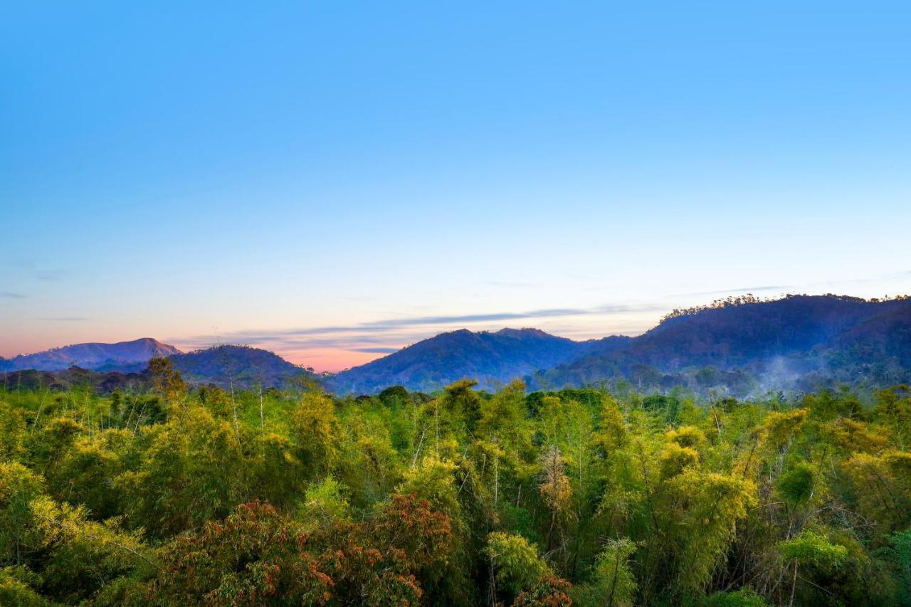 Keys Prima By Lemon Tree Hotels, Thekkady Esterno foto